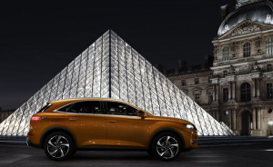 DS 7 Crossback E-Tense 4X4     Summer Fashion Weekend 2020