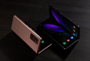 Samsung Galaxy Z Fold2      